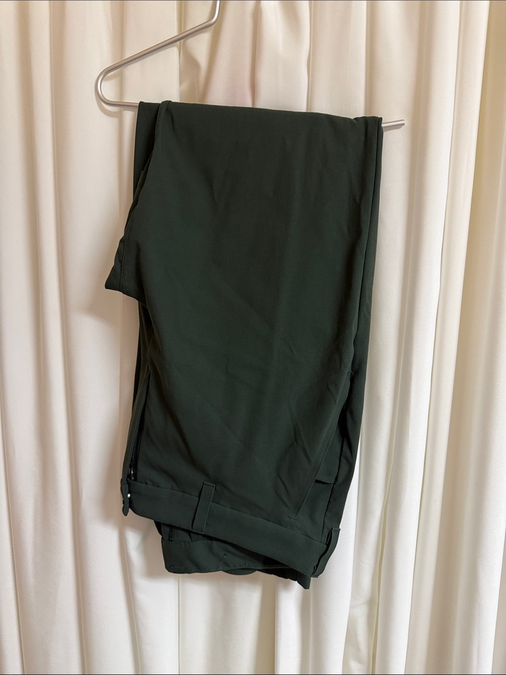 Lululemon ABC slim trousers 32L 32W Rainforest Green Dark green